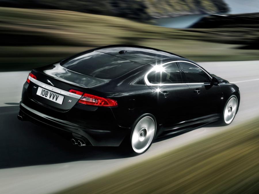  Jaguar XFR 2009 года  (фото 2 из 141)